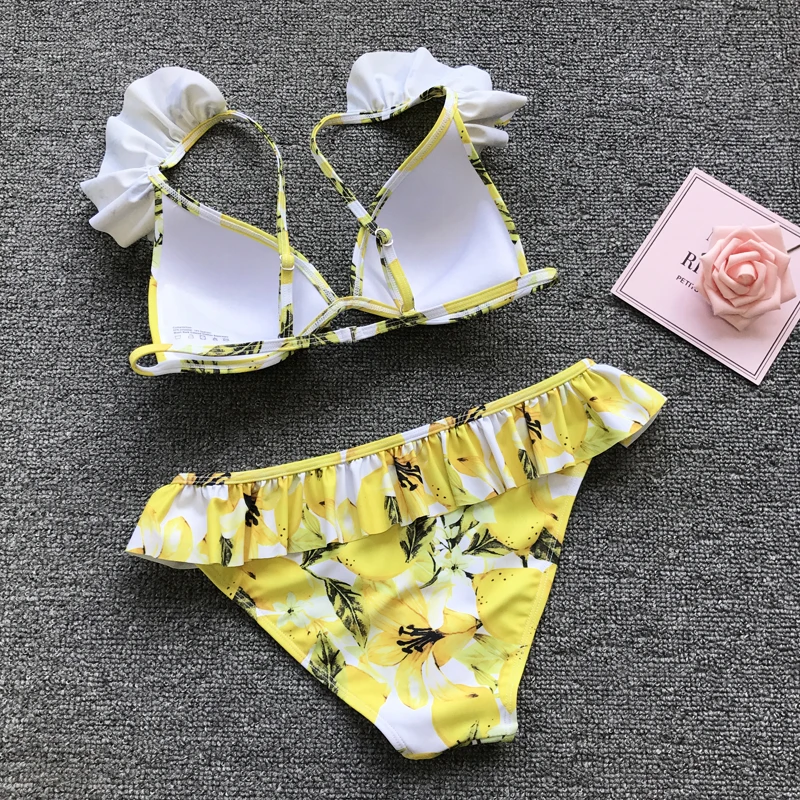 Женский купальник-бикини с рюшами и пуш-ап Цветочный купальник принтом