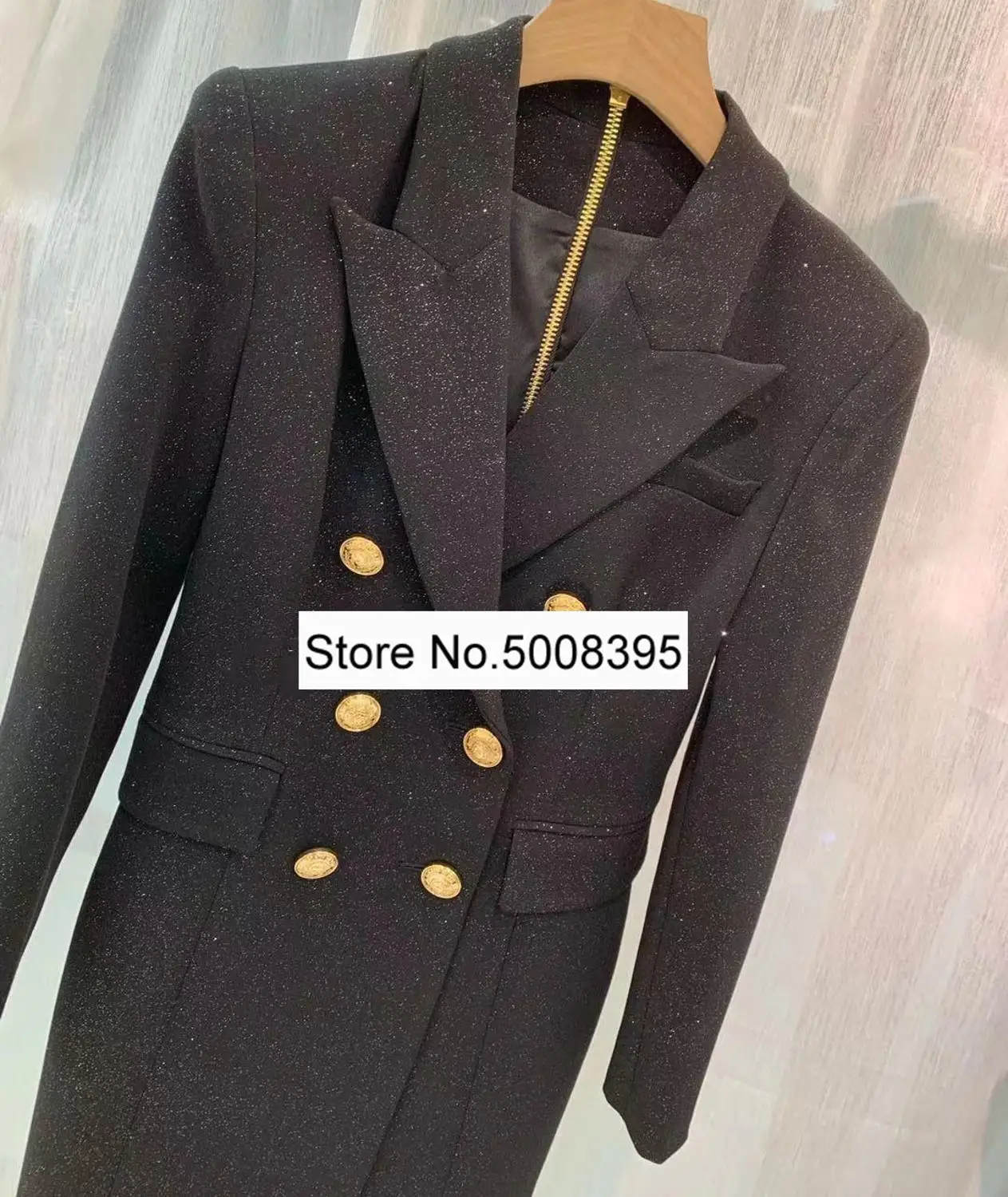 Восхитительно! Классическое черное короткое платье-блейзер на молнии сзади