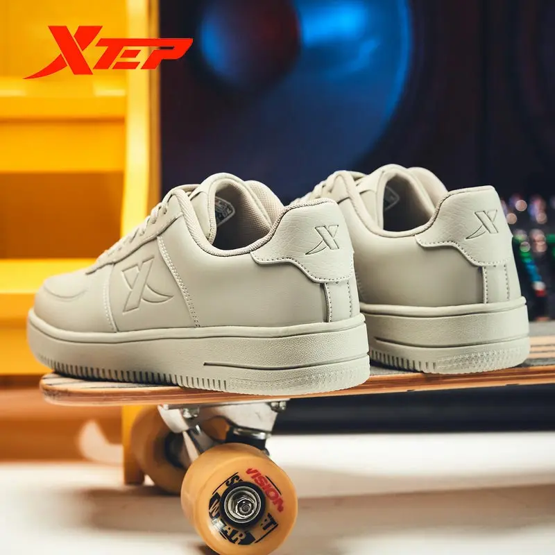 Xtep Men's Skateboard Sneaker Shoes Winter Skateboarding Sports Non-slip Comfortable Male Student 880119315135 | Спорт и
