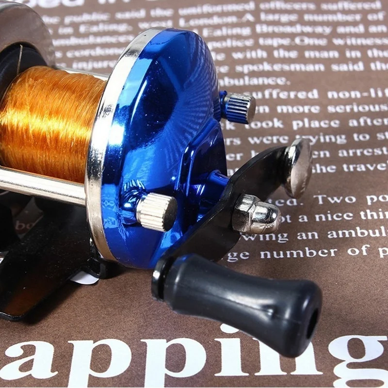 

Hot Bait Casting Mini Ice Fishing Reel Metal Round Water Wheel Rotation Winter Fishing Baitcast Coil Roller 3.6:1 With Line 50M