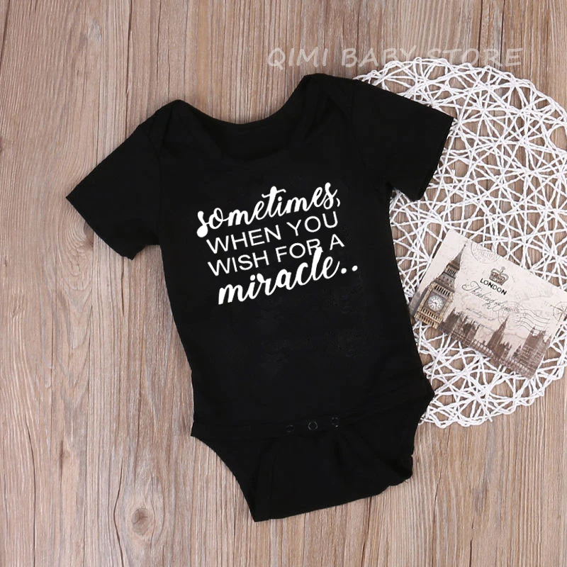 Для новорожденных близнецов одежда для маленьких мальчиков Хлопковая девочек с