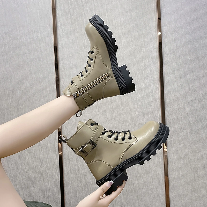 

Ботинки из натуральной кожи, с круглым носком, размеры до 40