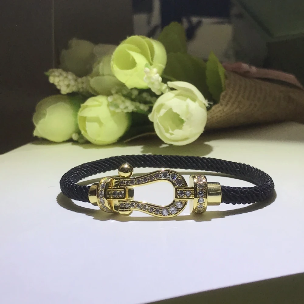 

Fashion Luxury Fre Brand Original U-shaped Horseshoe Couple Bracelet Unique Charm Zircon Magnet Buckle Bracelet WIthi logo