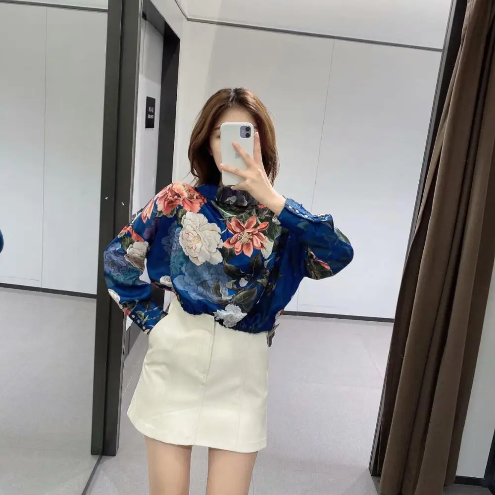 

2020 New Autumn Women Shirt Printed Long Sleeves O-Neck Shirts Female Fashion Casual Women Clothes