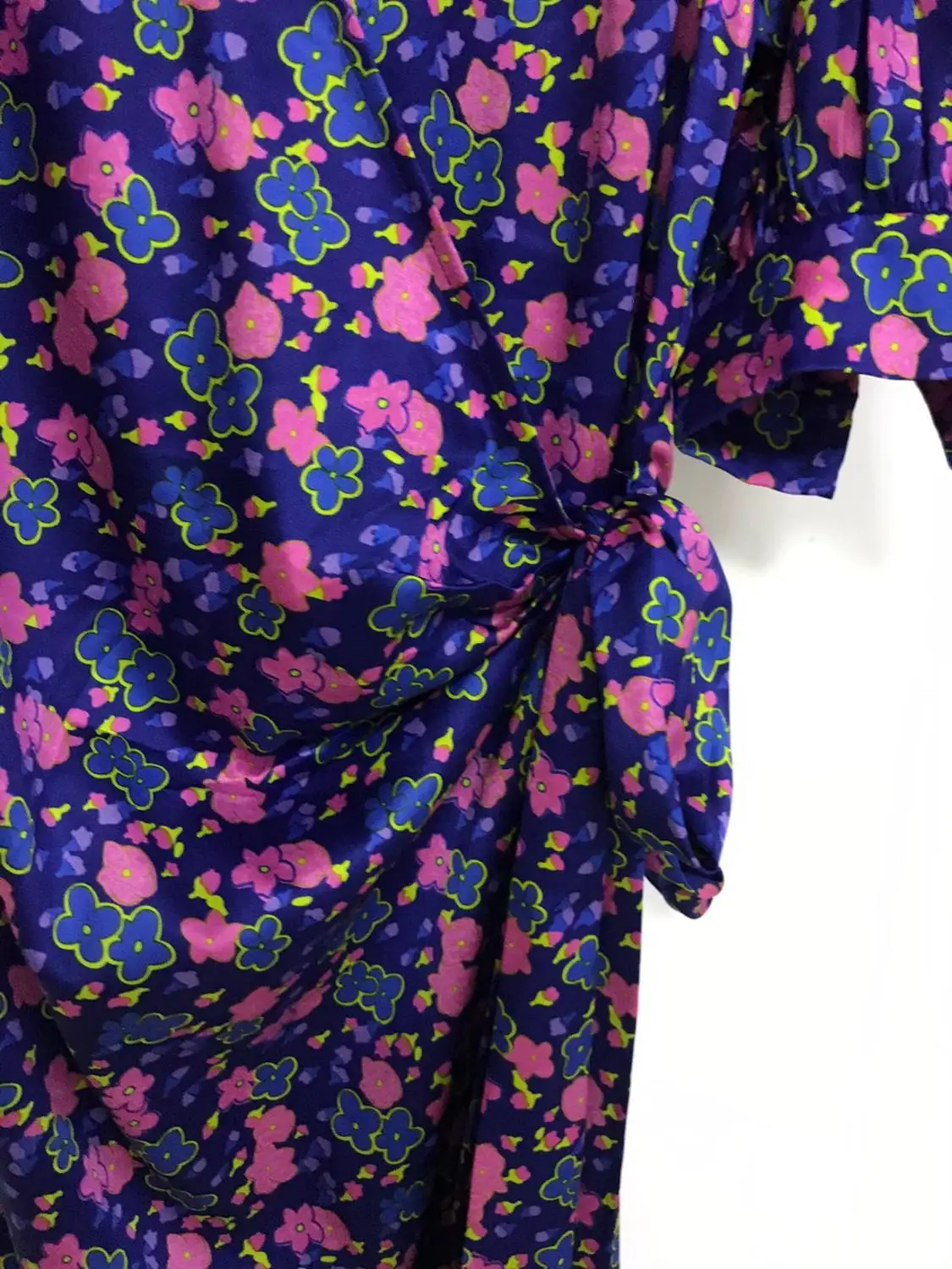 Цветочный принт с v образным вырезом женское платье миди 2020 новые летние на