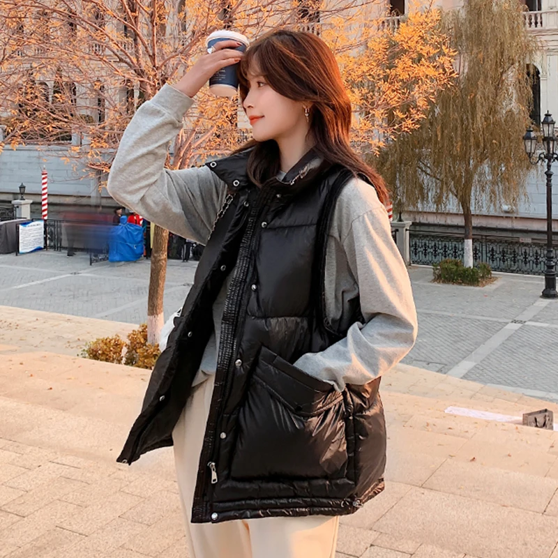 

Trendy Winter Women Ultra Light 90% White Duck Down Vest Casual Female Solid Color Loose Pocket Stand Collar Warm Outwear