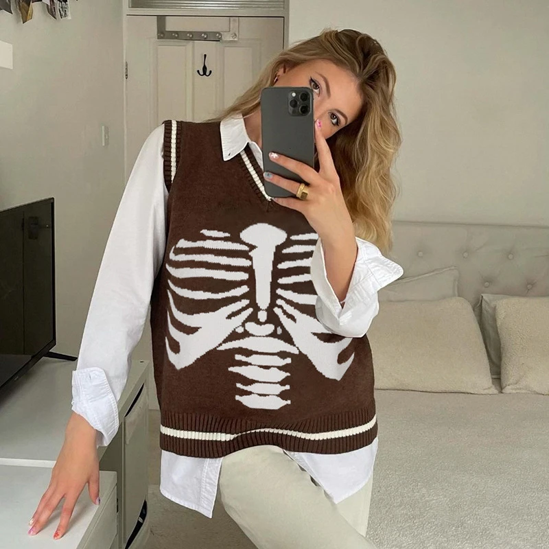

Muyogrt Harajuku Skull Print Sweater Vest Loose Autumn Winter Knitted Vest Gothic Women Pullovers Casual Y2k Knitwear Jumpers