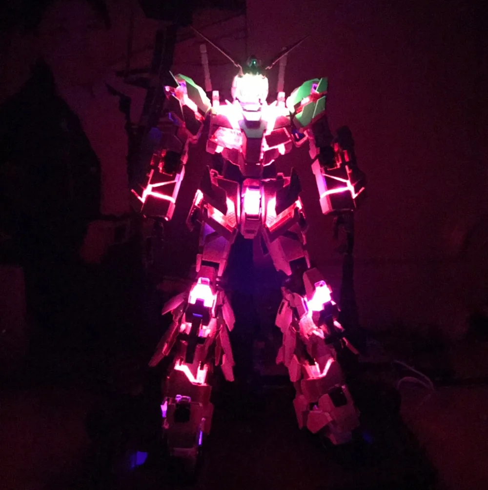 Светодиодный блок с дистанционным управлением DB BGM для Bandai PG 1/60 RX-0 UNICORN BANSHEE PHENEX