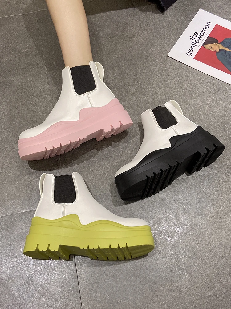 

Женские ботинки без шнуровки, простые ботильоны из искусственной кожи на платформе, с круглым носком, на плоской подошве, в Стиле Лолита, осе...