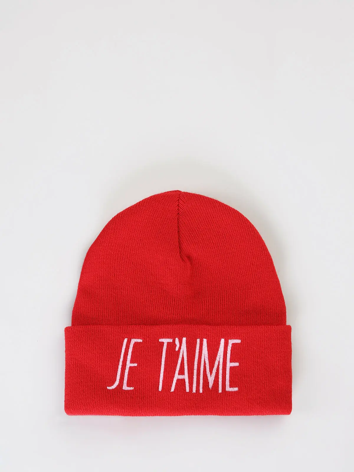 

Красный женский берет