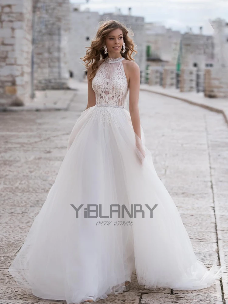 

YILIBER Lace wedding dress halter atmosphere retro wedding gown pearl belt decoration embroidery applique buttons lace tailing