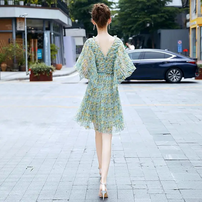 

Женское шифоновое платье с коротким рукавом, голубое винтажное пляжное платье миди с цветочным принтом, V-образным вырезом и трапециевидным...