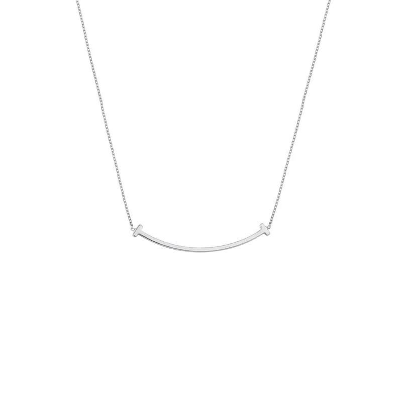 

Korea Trend Happy Smiley Necklace Cool Necklace Simple Style Female Clavicle Chain Jewelry Fashion Gift 2021