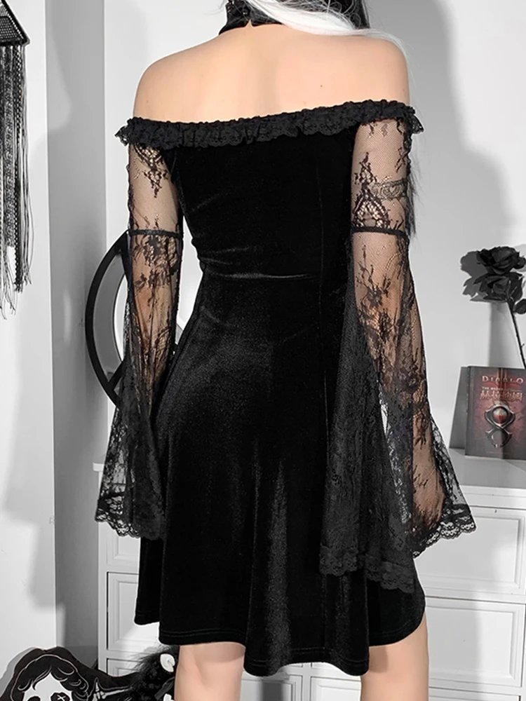 Пикантное платье InsGoth в готическом стиле с открытыми плечами и кружевной