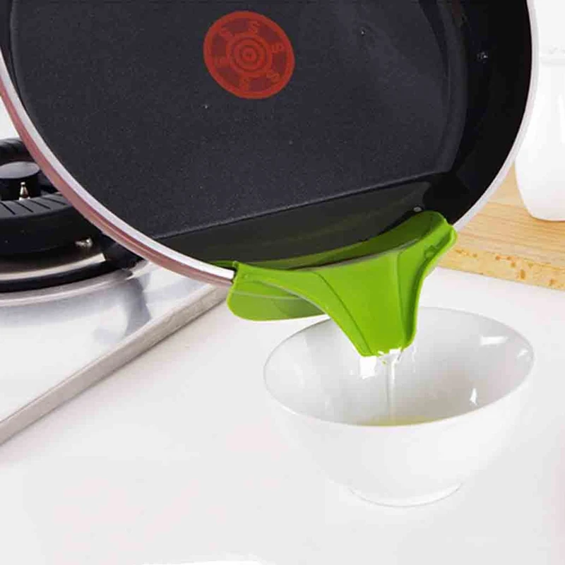 

Kitchen Tools Water Liquid Deflector Diversion Nozzle Pot Pan Soup Inverted Diversion Tool Mini Useful Pouring Funnel Leakproof