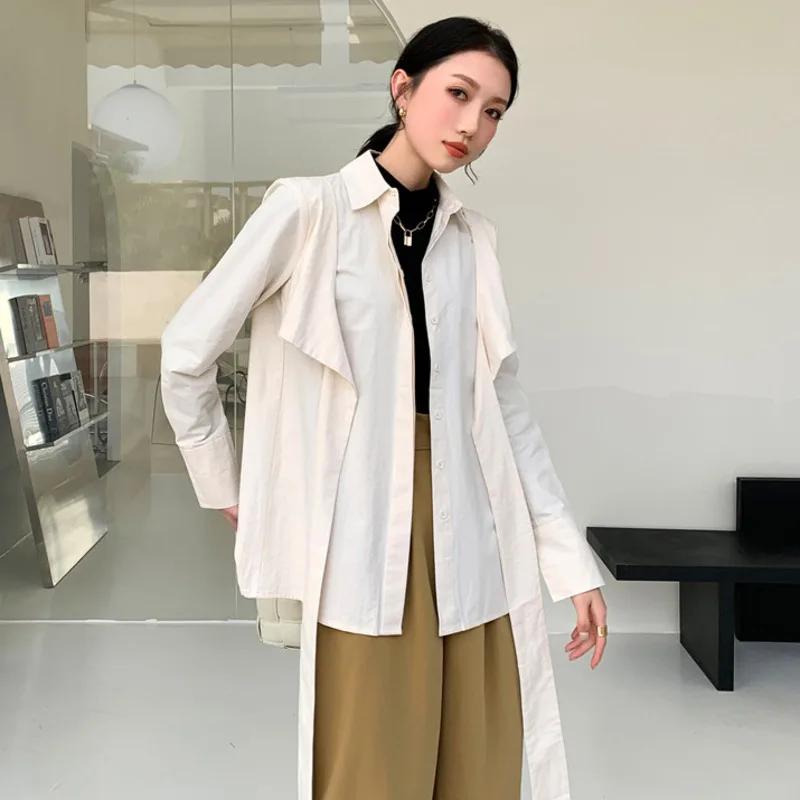 

LANMREM 2021 Autumn Across Bandage Turn-down Collar Elegant All-match Long-sleeved Loose White Women Shirt Fashion Tide 2A2235