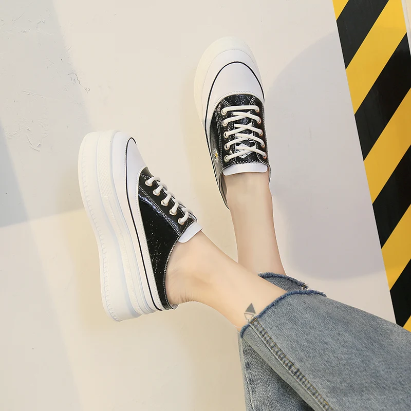 

Med Flat Shoes Female Womens Slippers Outdoor Slides Cover Toe Platform Loafers Increased Internal Pantofle 2021 Fabric Rubber P