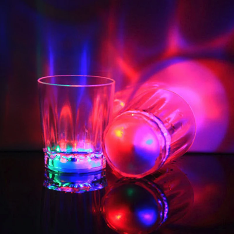 

New Multicolor LED Glowing Glasses Cup Flash Light Up Cups Drinking Flashing Shot Light LED Bar Night Club Party Bar