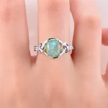 Роскошное женское ювелирное изделие с зеленым овальным опалом