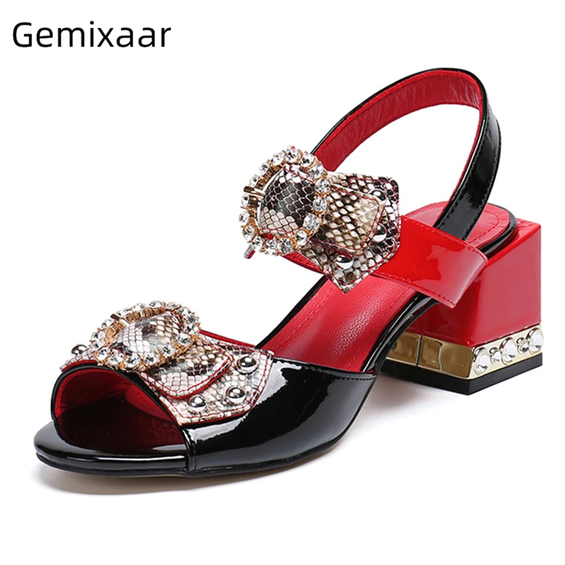 Под змеиную кожу с декоративным узлом бабочкой сандалии ремешками на лодыжках