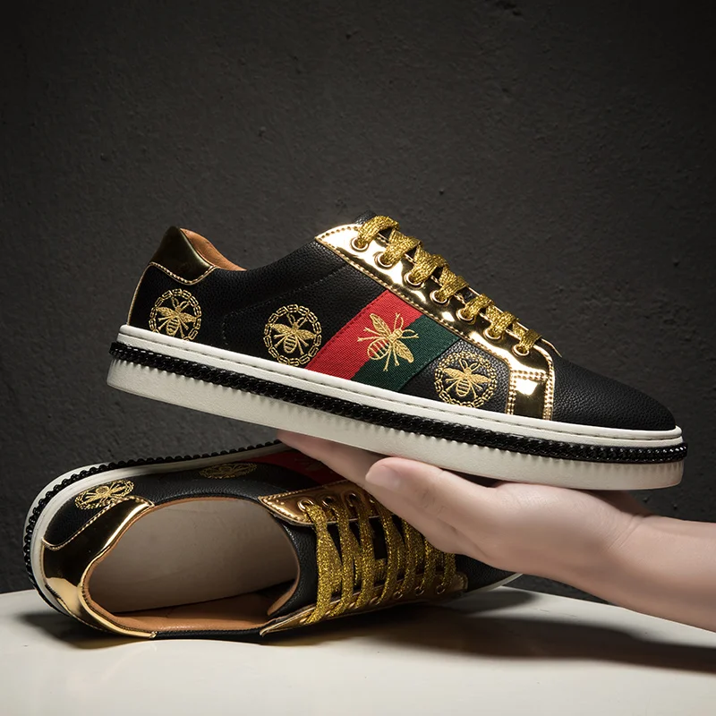 Женские кроссовки с вышивкой пчела золотистые повседневные уличные на плоской