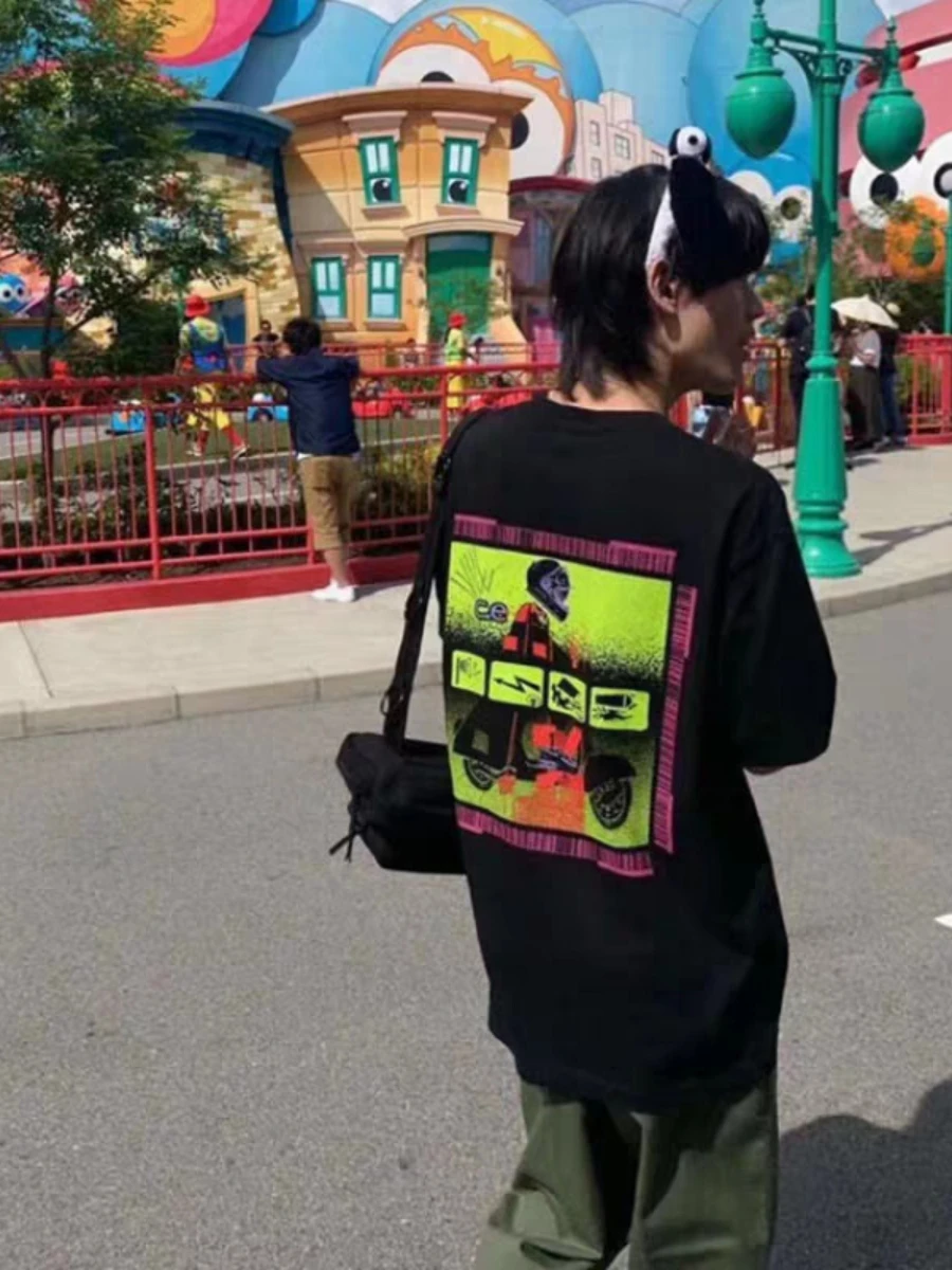 

Fashion 2021 Men and Women Loose Casual Round Neck Couples Luminous Lemon Yellow Ape-man Electric Car Printing T-shirt