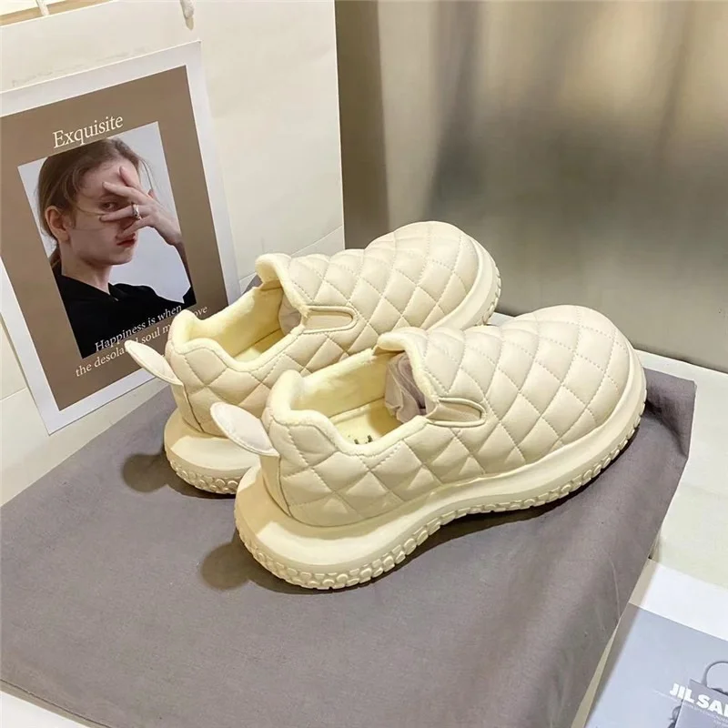 

Cotton Shoes Women's Fashion Rhombic Bread Footwear Low Cut 2022 New Loafers Keep Warm Trend Spring Autumn Sneakers Black Beige