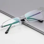 OEYEYEO новые металлические Полуободковые очки для мужчин Классическая простая деловая оправа для очков светильник кие и удобные очки HE8107