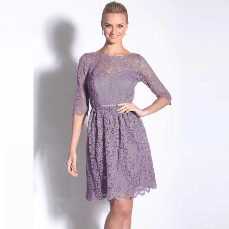 

Lavender Lace Boat Neck Mother of the Bride Dresses Backless Three Quarter Sleeves Wedding Party Gowns Knee Length