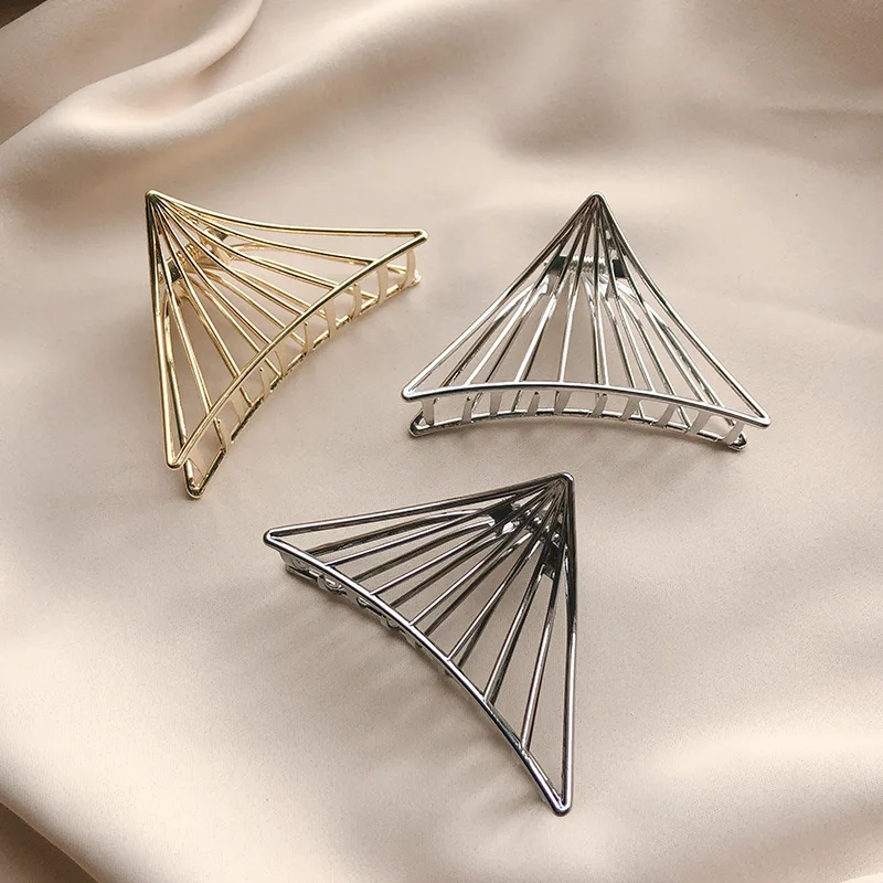 Рисунок 4 - Заколка для волос женская