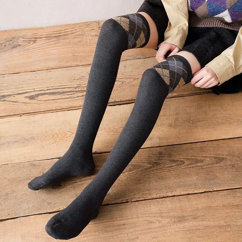 

Retro Rhombic Lattice Stockings Women 's Socks New Over Knee Ins Trendy Double Needle Double Way Classic Autumn and Winter Wool