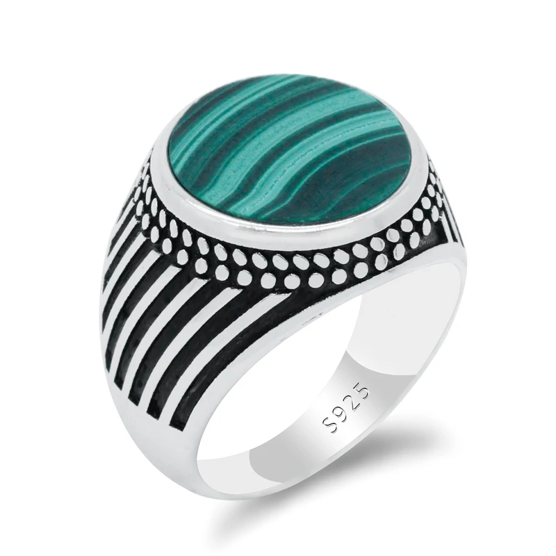 

Мужские и женские кольца из серебра 925 пробы с натуральным малечитом