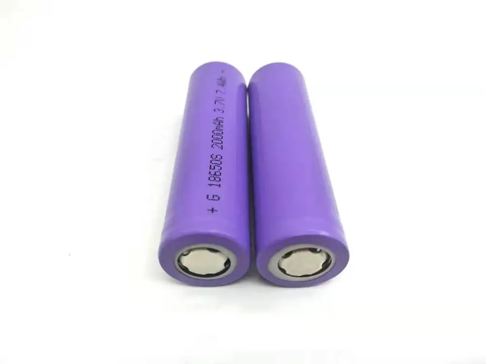 

4PCS / lot 18650 2000mah 3.7V lithium battery Rechargeable battery for flashlight headlight LED light