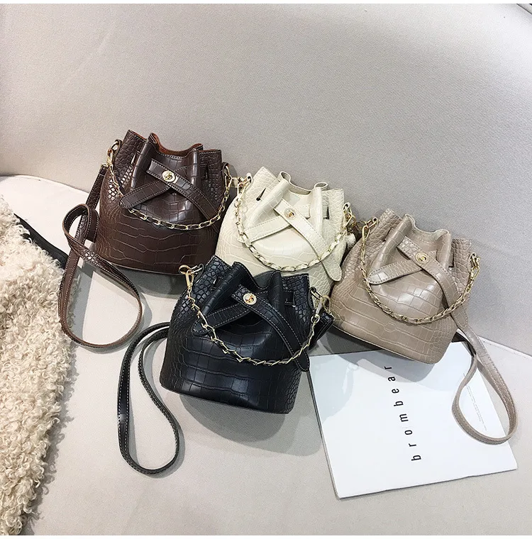 

LILY QUEEN Messenger Shoulder Bag Women Alligator Bucket Chain Hasp Fashion Sleeve Ladies Mini Bags