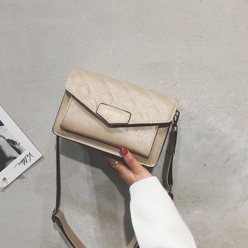 

Small Bag Female 2021 New Fashion Messenger Bag Retro Embroidered Thread Rhombic Lattice Single Shoulder Bag