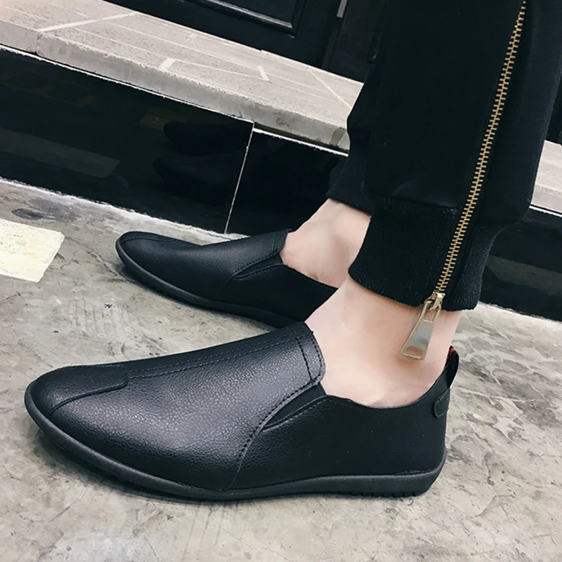 

Male Shoe Soft Leather Loafers Driving Shoes Slip On Moccasins Casual Flats Breathable Men Shoes Luxury