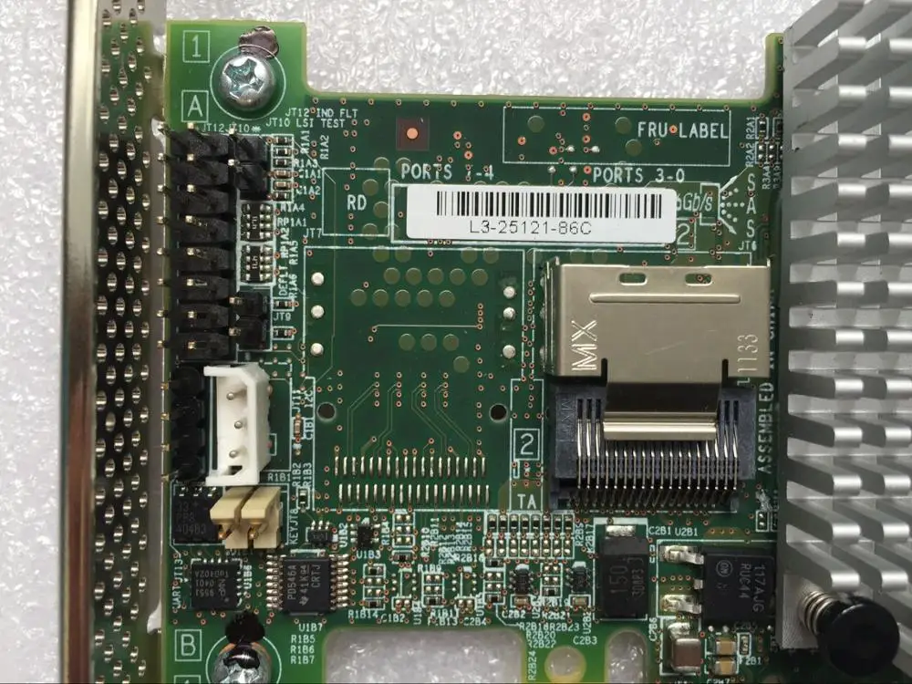 LSI MegaRAID SAS/SATA 9260-4i 4-портовый 6 ГБ/сек. внутренний PCI-E RAID-карта 512m RAID 0/1/5/6/10/50/60 |