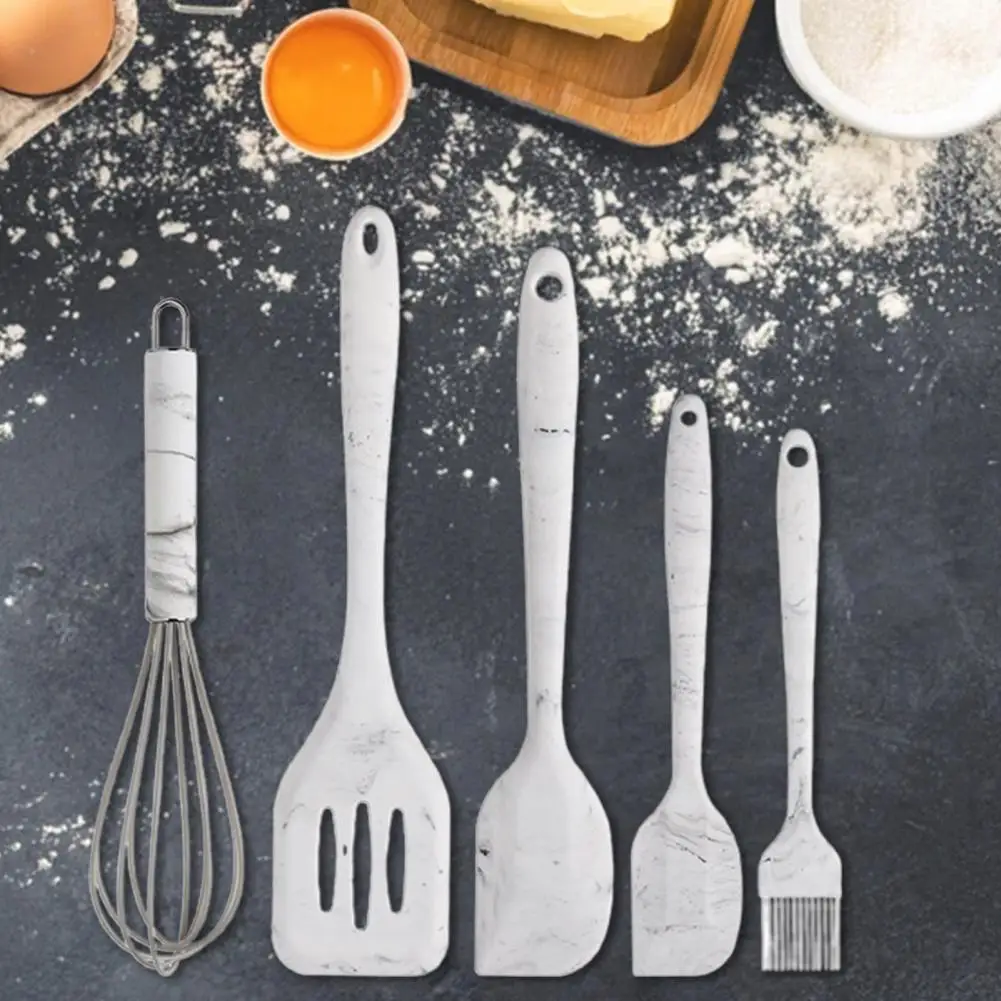 

5Pcs/Set Baking Scraper Set Ergonomic Design Easy to Hold Flexible Kitchen Tools Silicone Baking Utensil Set for Home