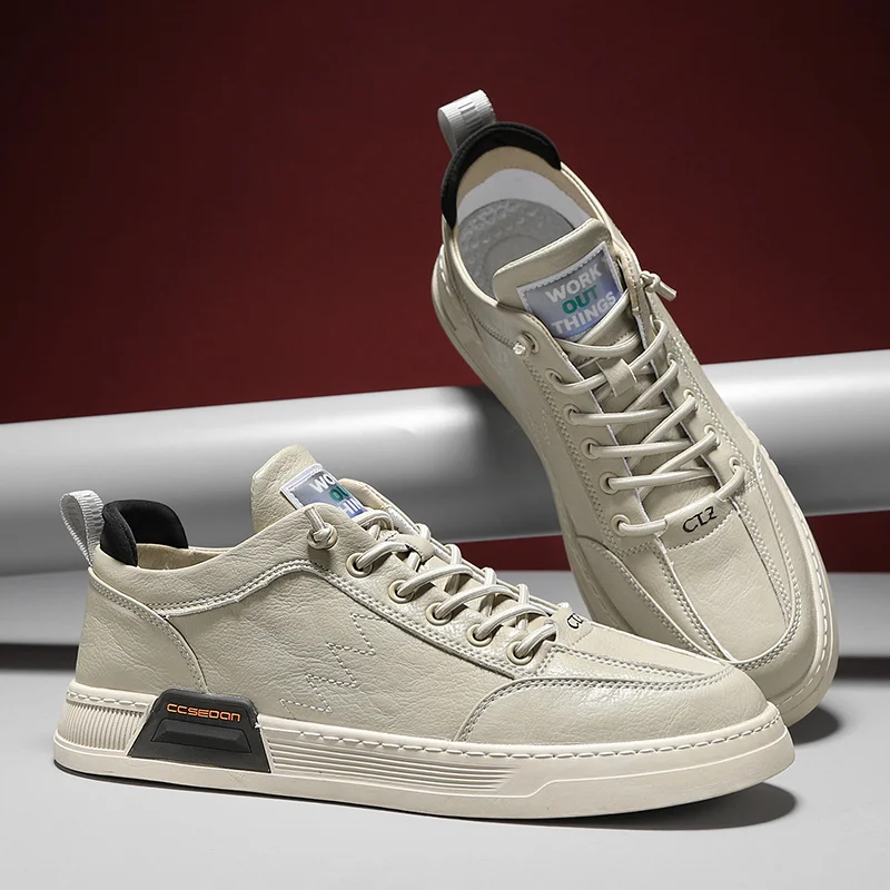 

2021 New Autumn and Winter Men's Casual Shoes Lightweight Outdoor Shoes Fashion Non-slip Shoes Flat Leather Wear-resistant Shoes