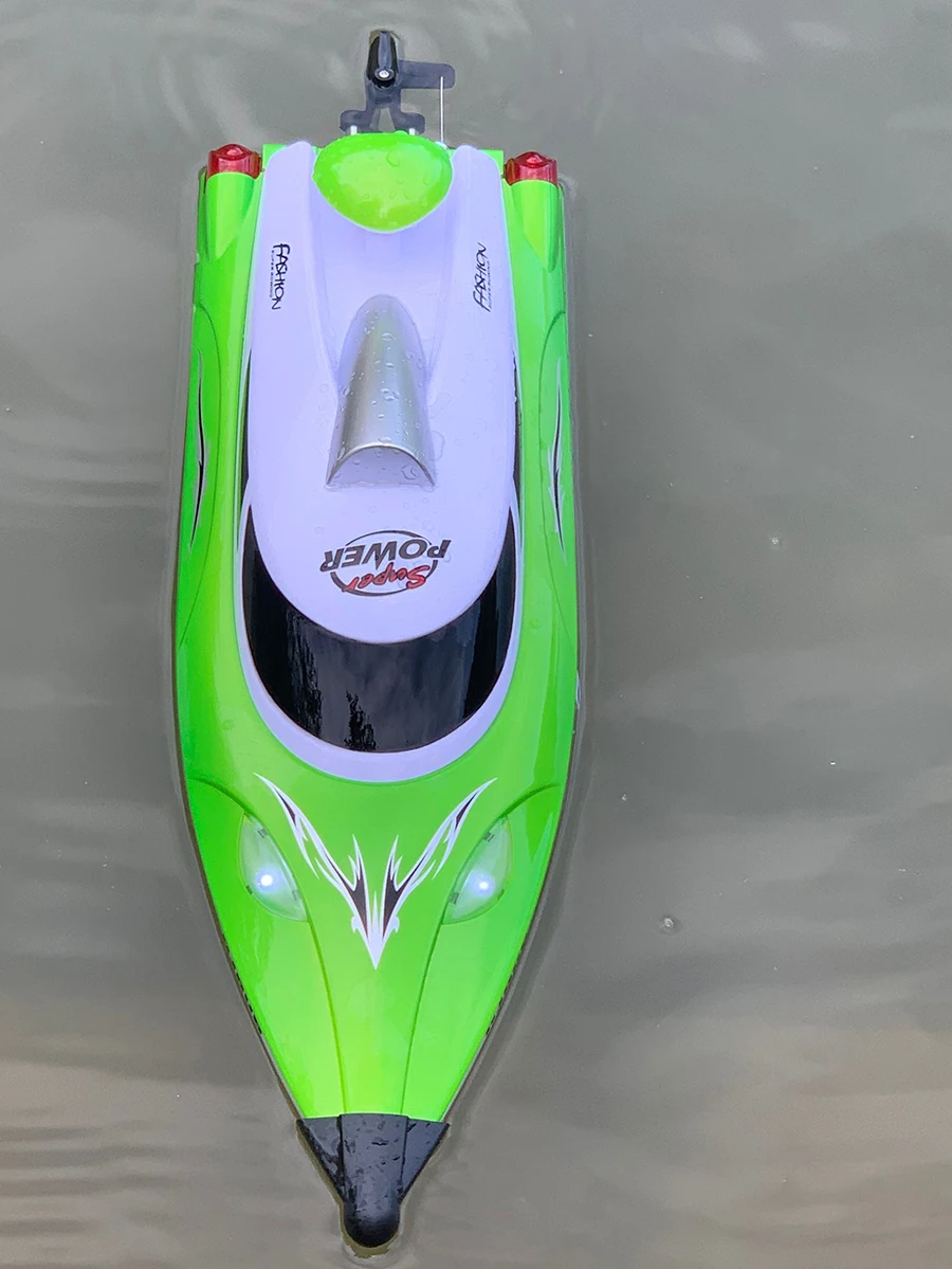806 809 Medium RC Boat 35KM/H 2.4G Remote Controlled Ship Electric Speed Race Sensitive Steering Advanced Motor  with LED lights
