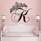 Пользовательская Принцесса Корона инициальные буквы Переводные персональные инициальные настенные стикеры для детей девичьи комнаты декоративные виниловые наклейки HY354