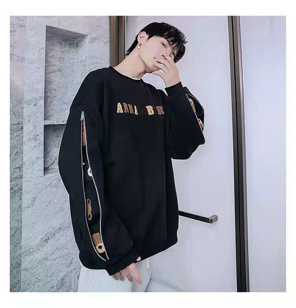 

New Autumn and winter bear plus Velvet long-sleeved round collar boys and girls loose matching sweater couples