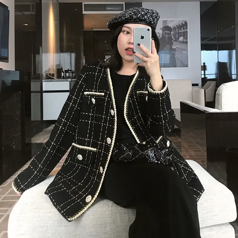 

Luxury Brand Long Sleeve Wool Blends Coat for Women Fashion Black Vintage V-Neck Plaid High Waisted Tweed Coats S-3XL Y857