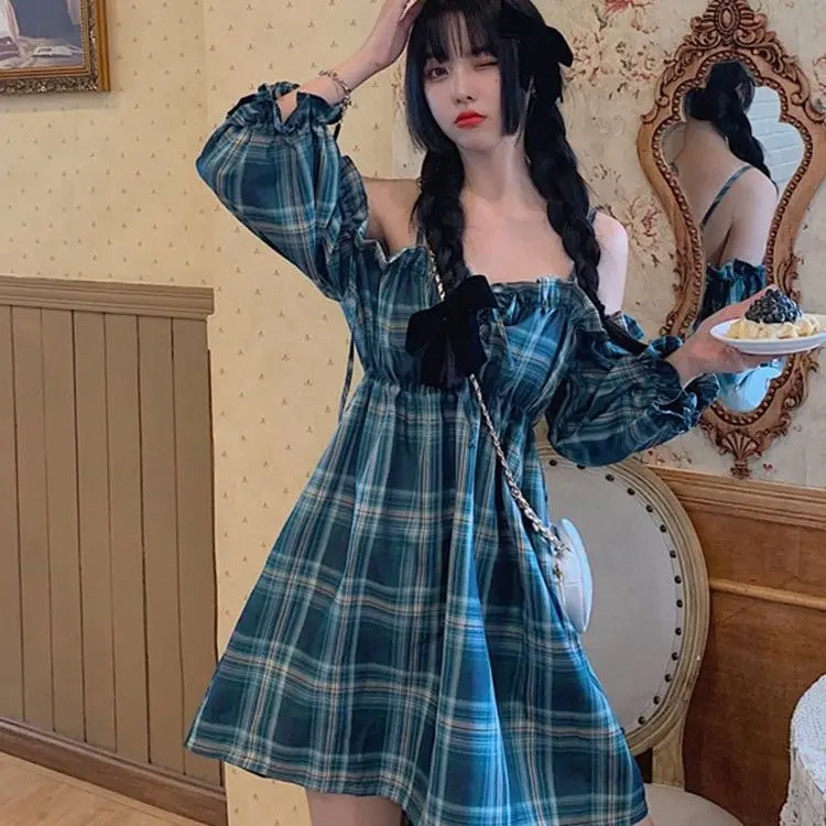 

Retro one shoulder bubble sleeve suspender dress 2020 new off shoulder sexy waist slim plaid skirt summer dress