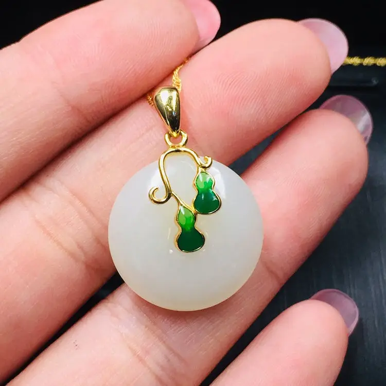 Ожерелье женское из натурального нефрита инкрустированное серебром | Украшения