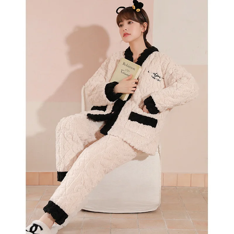 Women Autumn Winter New Thick Warm Flannel Pajamas Set Coral Velvet Sleepwear Loose Casual Long Sleeve Loungewear Leisure Suit