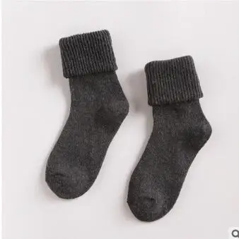 

Free Shipping High End Autumn Winter New Flanging Wool Women Socks Soft Thick Pile Socks Ladies Socks Warm Women Socks
