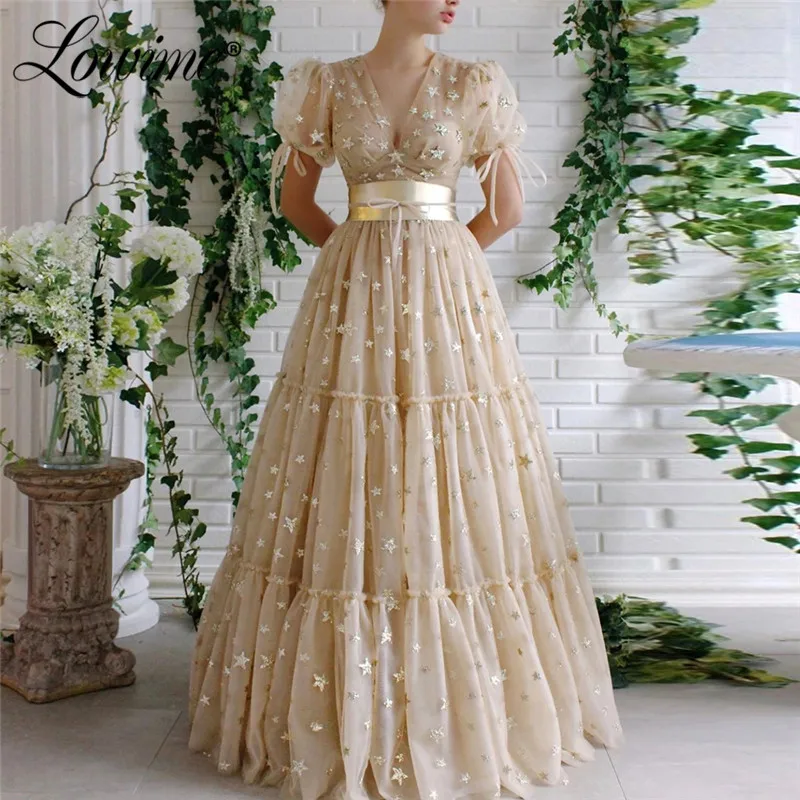

Champagne V-Neck Short Sleeves Long Evening Dress 2020 A-Line Evening Gowns Dubai Elegant Prom Dresses Women Dress For Party