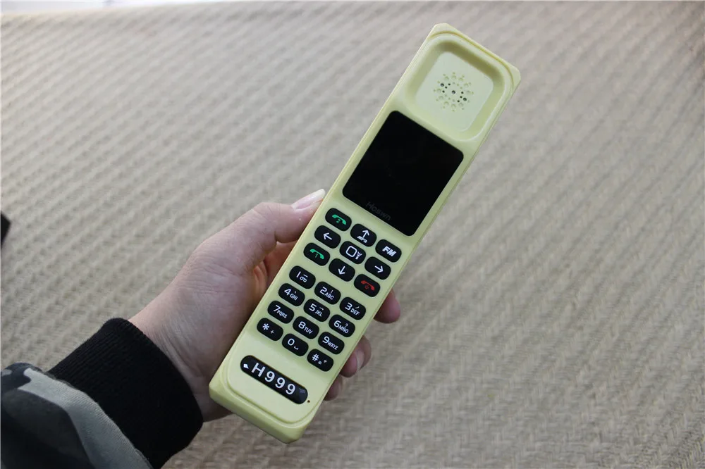 2019 new super big mobile phone m999 kr999 luxury retro telephone loud sound power bank standby dual sim heavy h mobile m999 free global shipping