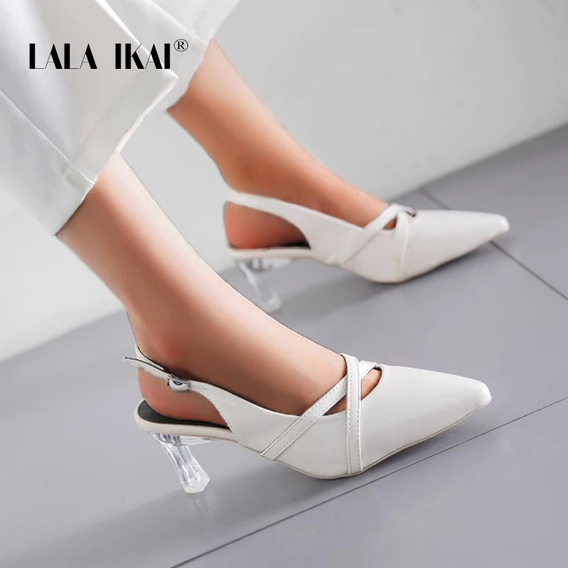 Босоножки женские LALA IKAI из лакированной кожи с острым носком на высоком каблуке